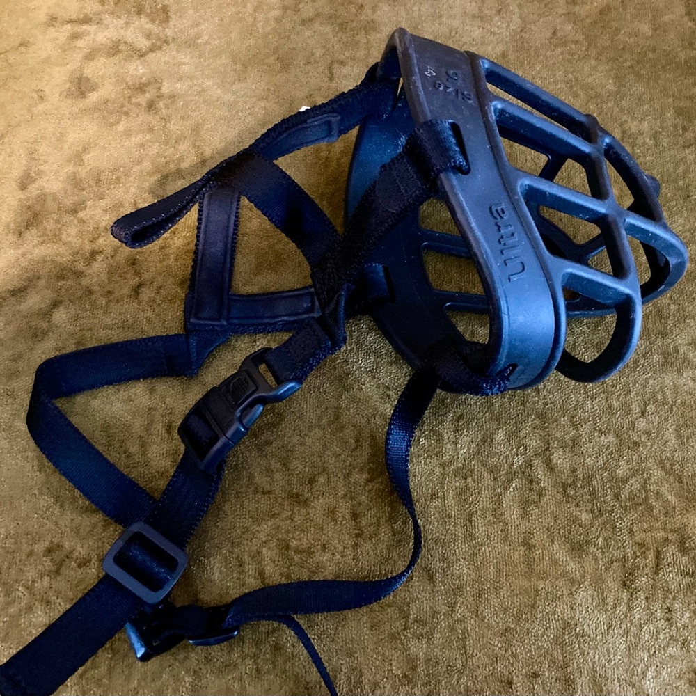 Size 5 Baskerville Ultra Muzzle